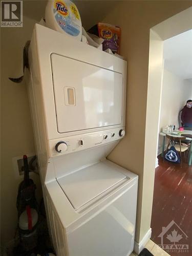 260,262,264 Bronson Avenue, Ottawa, ON - Indoor Photo Showing Laundry Room