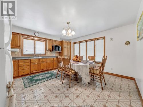 4155 Manning Road, Tecumseh, ON - Indoor Photo Showing Dining Room