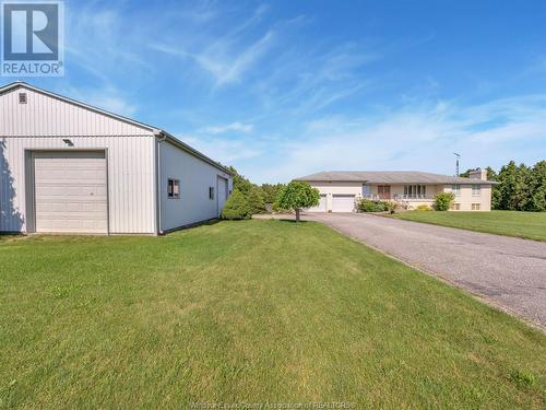 4155 Manning Road, Tecumseh, ON - Outdoor