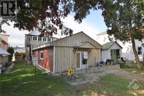 2083 Dundas Street S, Cardinal, ON - Outdoor