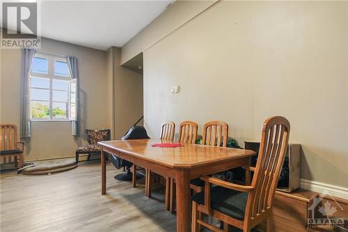 2083 Dundas Street S, Cardinal, ON - Indoor Photo Showing Dining Room