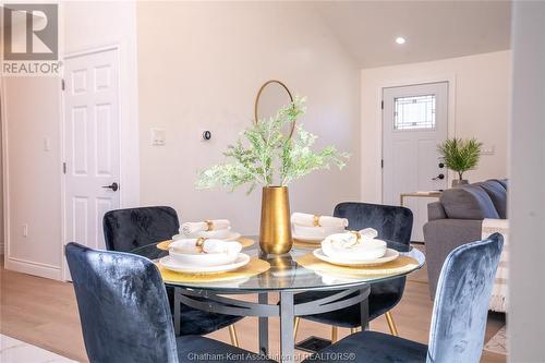 416 Indian Creek Road West, Chatham, ON - Indoor Photo Showing Dining Room