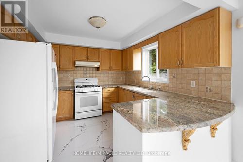 9 Hodgson Drive, Barrie, ON - Indoor Photo Showing Kitchen