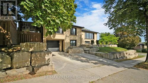 64 Alhart Drive, Toronto, ON - Outdoor