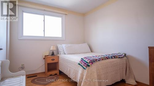 45 Erindale Drive, Erin, ON - Indoor Photo Showing Bedroom