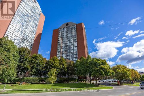 1815 - 4185 Shipp Drive, Mississauga, ON - Outdoor