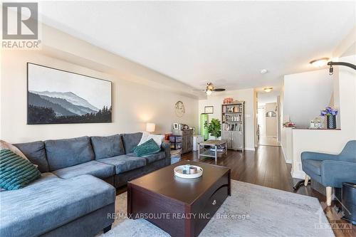 A - 573 Chapman Mills Drive, Ottawa, ON - Indoor Photo Showing Living Room