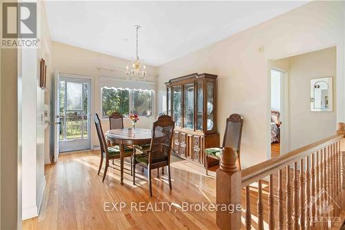 1348 Vancouver Avenue, Ottawa, ON - Indoor Photo Showing Dining Room