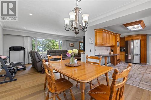 11720 Guelph Line, Milton, ON - Indoor Photo Showing Dining Room