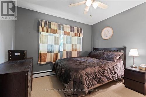 11720 Guelph Line, Milton, ON - Indoor Photo Showing Bedroom