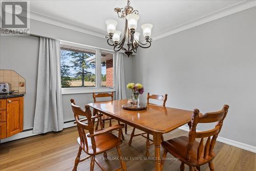 11720 Guelph Line, Milton, ON - Indoor Photo Showing Dining Room