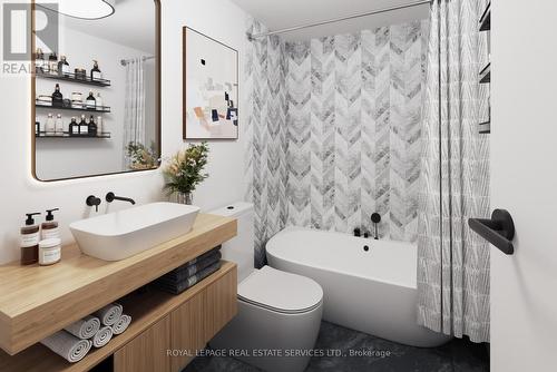 1811 - 100 Quebec Avenue, Toronto, ON - Indoor Photo Showing Bathroom