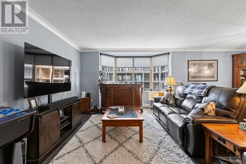 903 - 500 Talbot Street, London, ON - Indoor Photo Showing Living Room