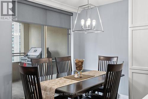 903 - 500 Talbot Street, London, ON - Indoor Photo Showing Dining Room