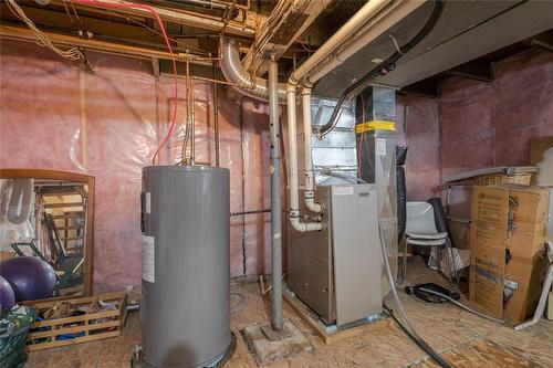 102 Harbison Avenue, Winnipeg, MB - Indoor Photo Showing Basement