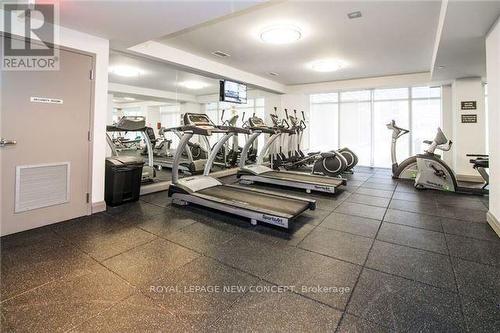 714 - 400 Adelaide Street E, Toronto, ON - Indoor Photo Showing Gym Room