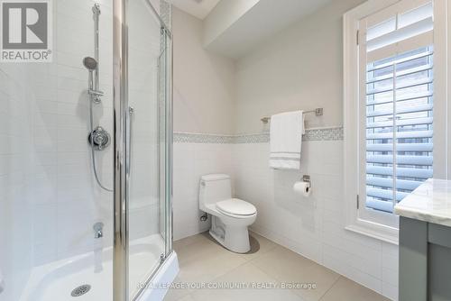 48 May Avenue, Richmond Hill, ON - Indoor Photo Showing Bathroom