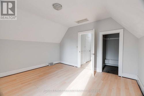 7 Marmora Street, London, ON - Indoor Photo Showing Other Room