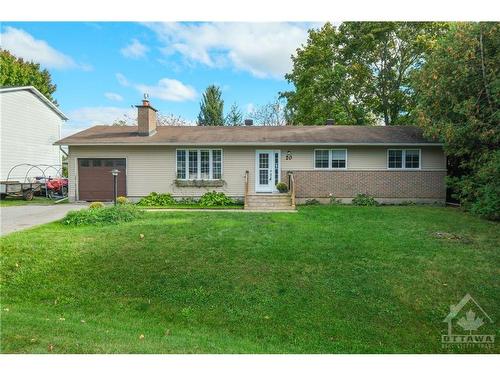 20 Dogwood Drive, Munster, ON 