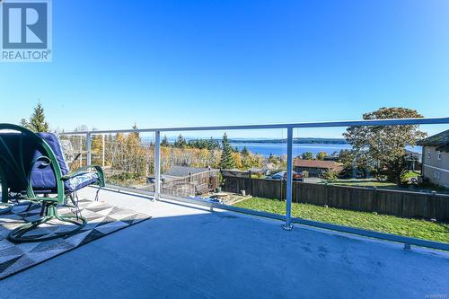 5594 7Th St, Union Bay, BC - Outdoor With Body Of Water