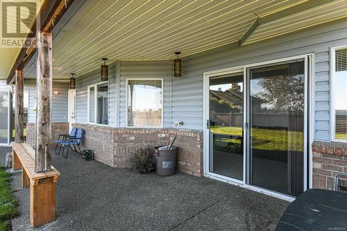 5594 7Th St, Union Bay, BC - Outdoor With Deck Patio Veranda With Exterior