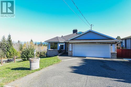 Walk out rancher - 5594 7Th St, Union Bay, BC - Outdoor