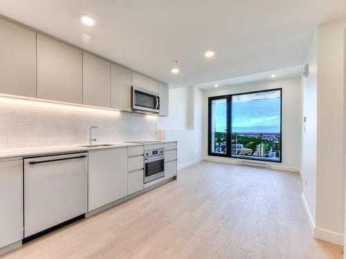 Cuisine - 5510-1245 Rue De Bleury, Montréal (Ville-Marie), QC - Indoor Photo Showing Kitchen With Upgraded Kitchen