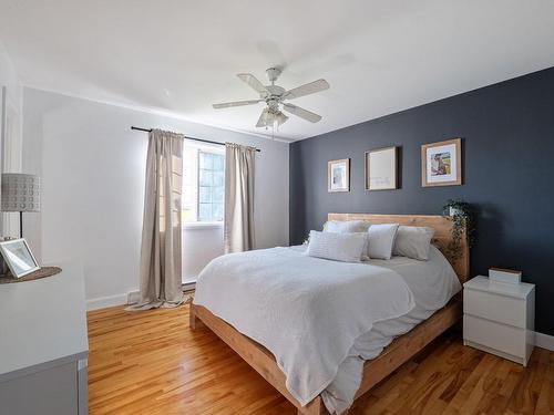 Chambre Ã  coucher principale - 115 Rg Du Haut-De-La-Rivière S., Saint-Césaire, QC - Indoor Photo Showing Bedroom