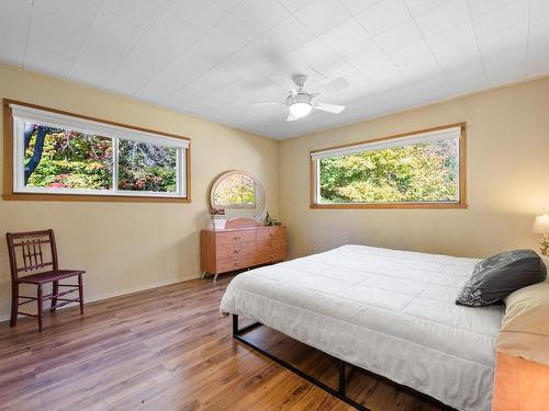 Chambre Ã Â coucher - 44 Mtée De Baker-Pond, Bolton-Est, QC - Indoor Photo Showing Bedroom