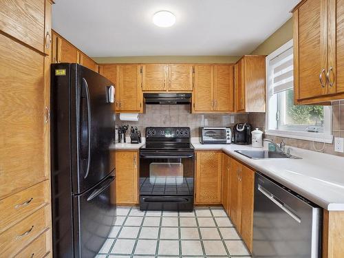 Kitchen - 454 Rue St-Malo O., Montréal (L'Île-Bizard/Sainte-Geneviève), QC - Indoor Photo Showing Kitchen