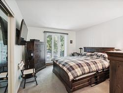 Master bedroom - 