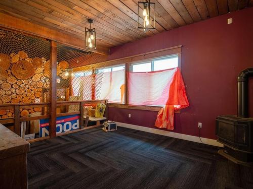 3203 Kingsway Ave, Port Alberni, BC - Indoor Photo Showing Other Room