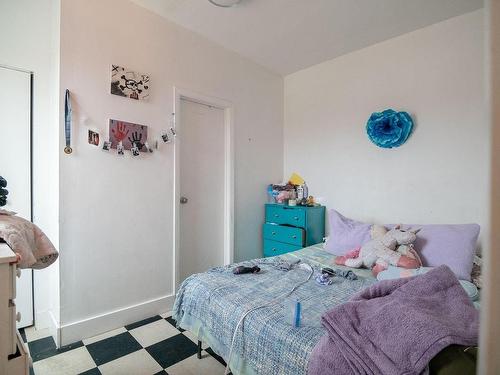 3203 Kingsway Ave, Port Alberni, BC - Indoor Photo Showing Bedroom