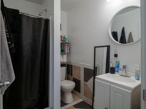 3203 Kingsway Ave, Port Alberni, BC - Indoor Photo Showing Bathroom