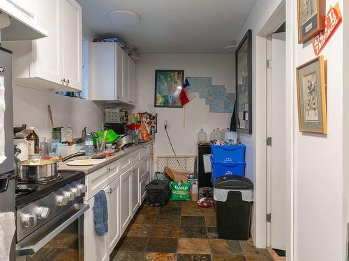 3203 Kingsway Ave, Port Alberni, BC - Indoor Photo Showing Kitchen