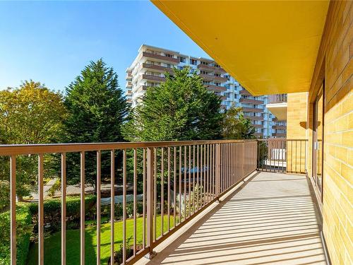 401-36 South Turner St, Victoria, BC - Outdoor With Balcony With Exterior