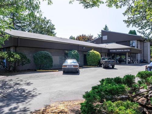 2680 Richmond Rd, Victoria, BC 