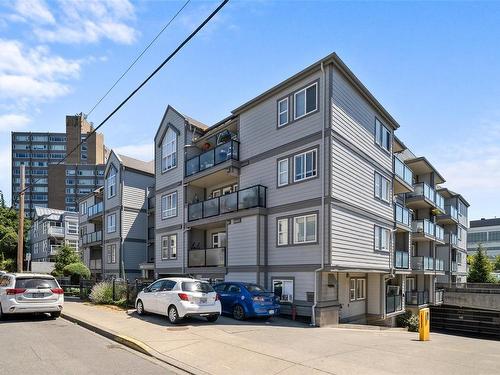 209-827 North Park St, Victoria, BC - Outdoor With Balcony With Facade