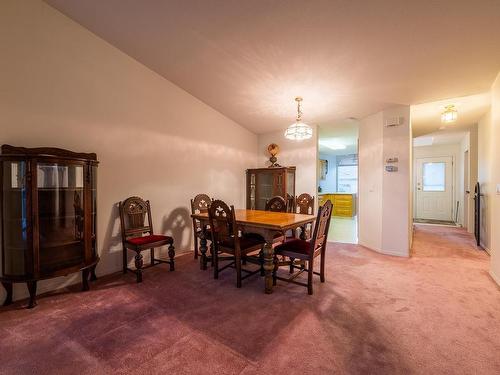 8-1975 Curlew Road, Kamloops, BC - Indoor Photo Showing Dining Room