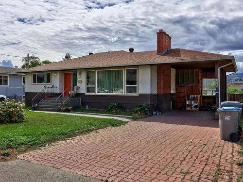 653 Sydney Ave, Kamloops, BC - Outdoor