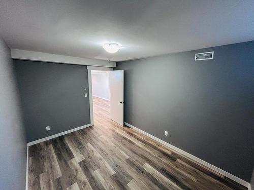 653 Sydney Ave, Kamloops, BC - Indoor Photo Showing Other Room