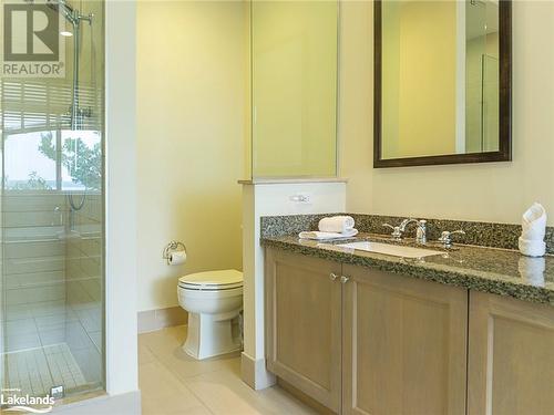 1869 Muskoka Road 118 W Unit# A202-D1, Muskoka Lakes, ON - Indoor Photo Showing Bathroom