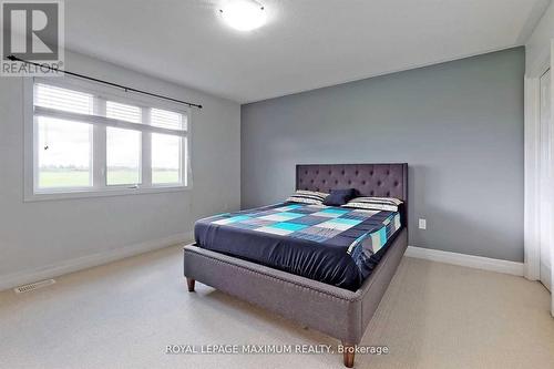 112 John W Taylor Avenue, New Tecumseth, ON - Indoor Photo Showing Bedroom