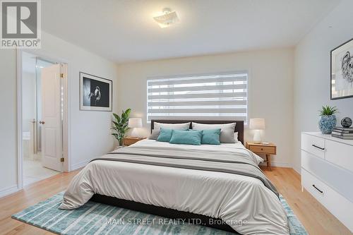 50 Rochester Drive, Barrie, ON - Indoor Photo Showing Bedroom