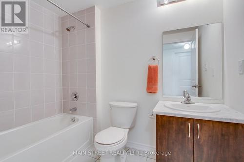 50 Rochester Drive, Barrie, ON - Indoor Photo Showing Bathroom