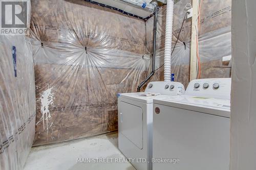 50 Rochester Drive, Barrie, ON - Indoor Photo Showing Laundry Room