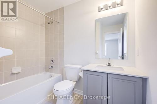 225 Palace Street, Thorold, ON - Indoor Photo Showing Bathroom