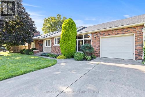 12 Broderick Avenue, Thorold, ON - Outdoor With Facade