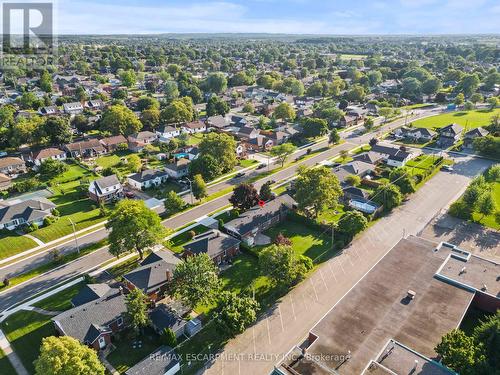 12 Broderick Avenue, Thorold, ON - Outdoor With View