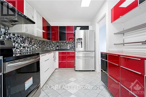 836 Torsa Court, Ottawa, ON - Indoor Photo Showing Kitchen